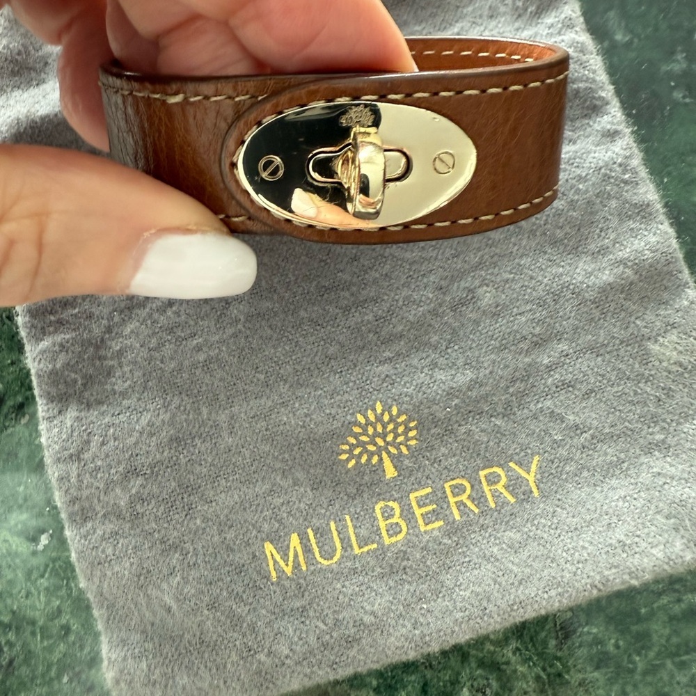 Mulberry leather and yellow gold tone Baywater Bracelet EUC
